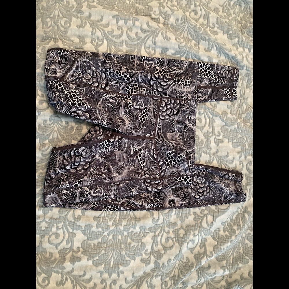 Lululemon speed up tight nouveau starlight NWOT - Picture 8 of 8